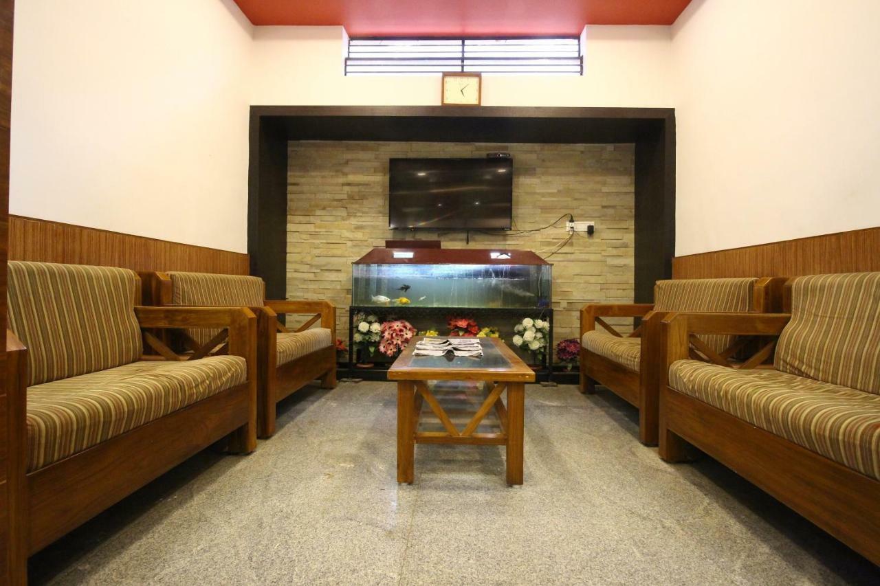 Oyo Flagship 30734 Jeevan Lodge Shimoga Eksteriør bilde