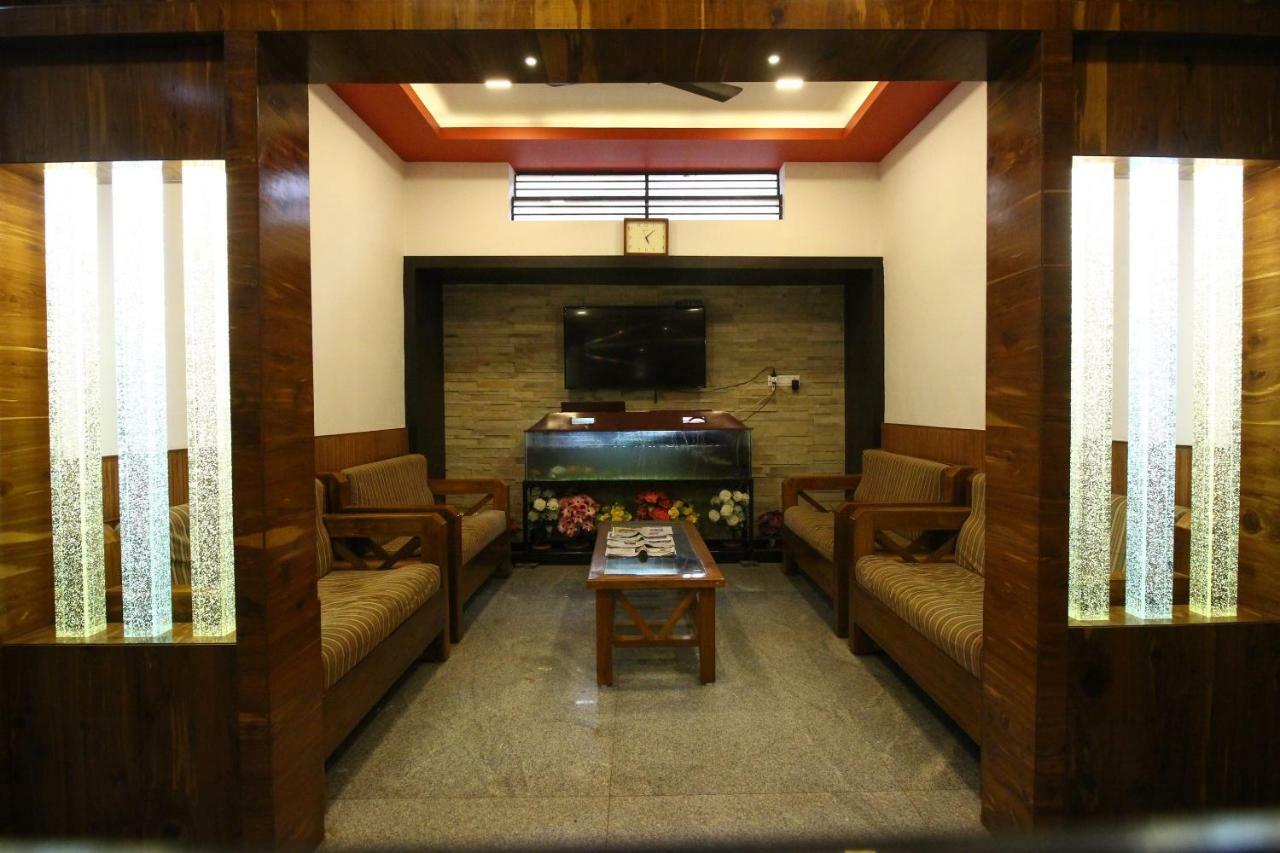 Oyo Flagship 30734 Jeevan Lodge Shimoga Eksteriør bilde